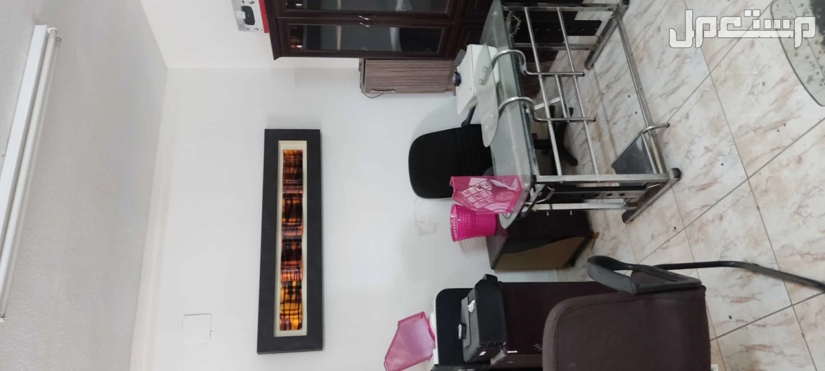 اثاث مكتب كامل للبيع في الرياض بسعر 2500 ريال سعودي