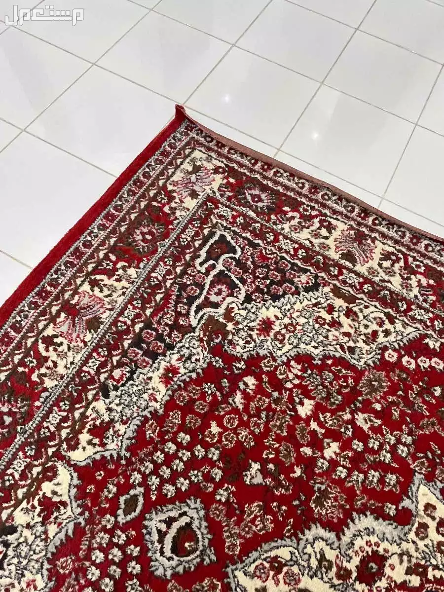 زولية للبيع نظيفه يبي لها غسيل فقط في الطائف بسعر 50 ريال سعودي