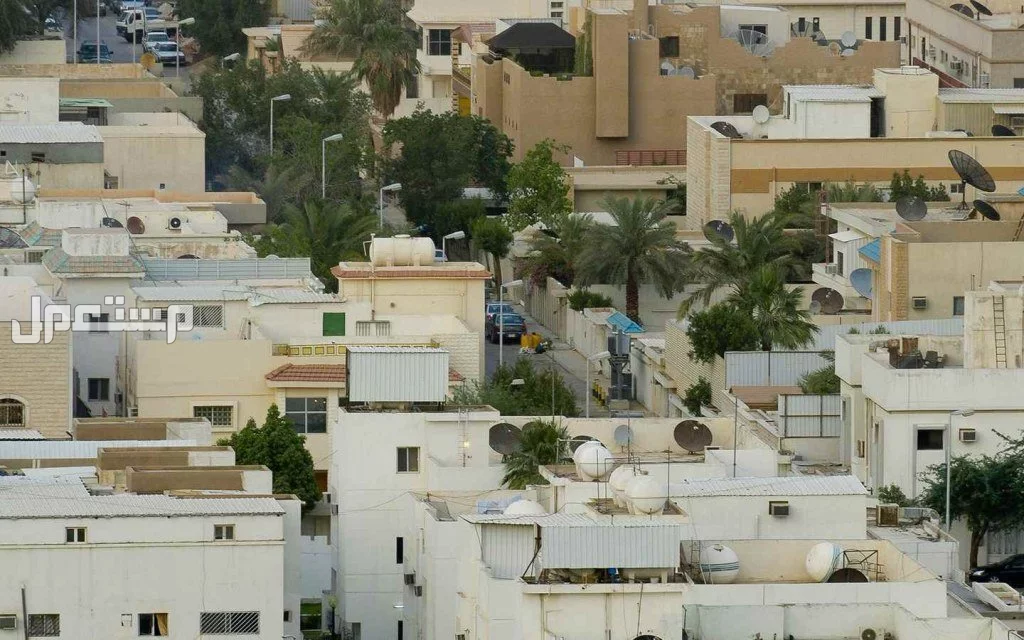 متى تشتري عقار في السعودية؟ التوقيت المثالي ونصائح مهمة هل شراء عقار في السعودية يمنح الإقامة؟
