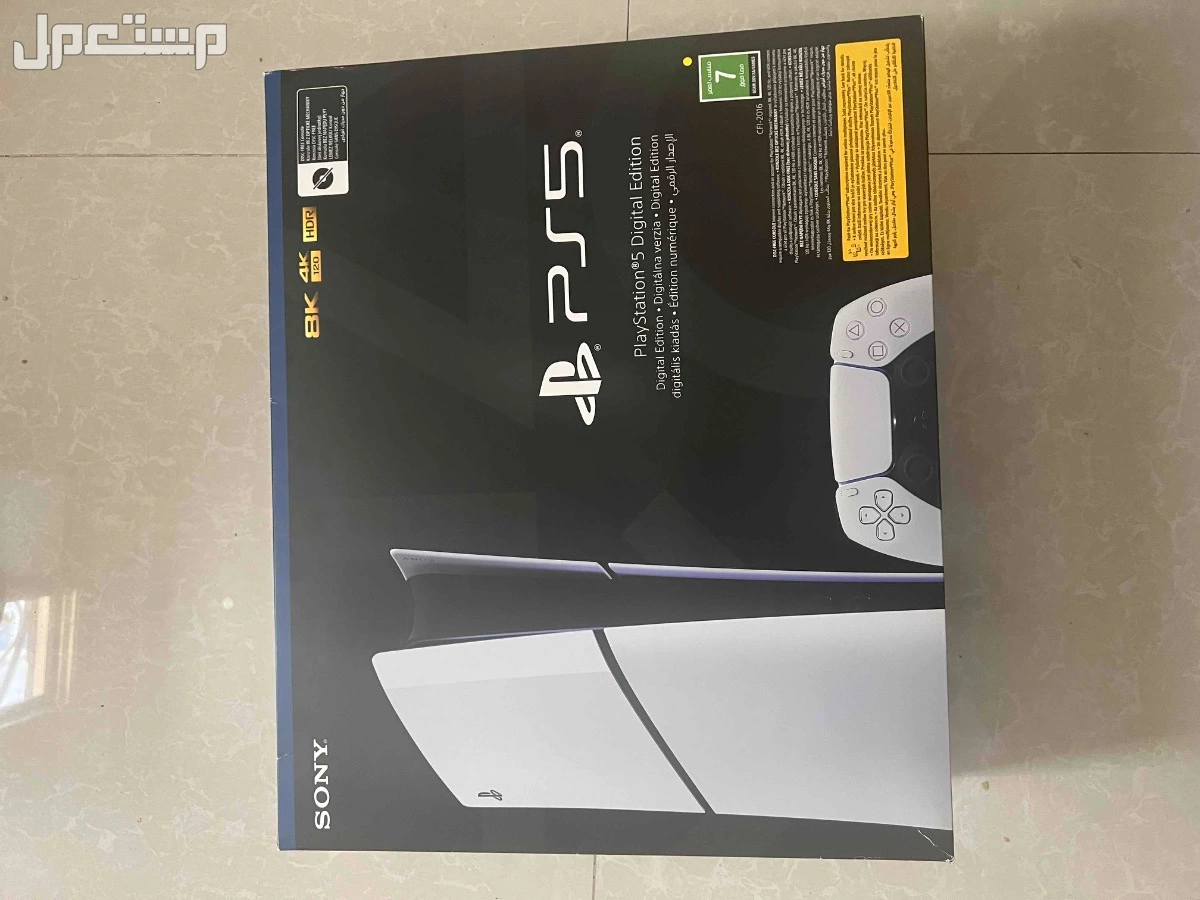 سوني 5 مستعمل شبه جديد مع جميع اغراظه
