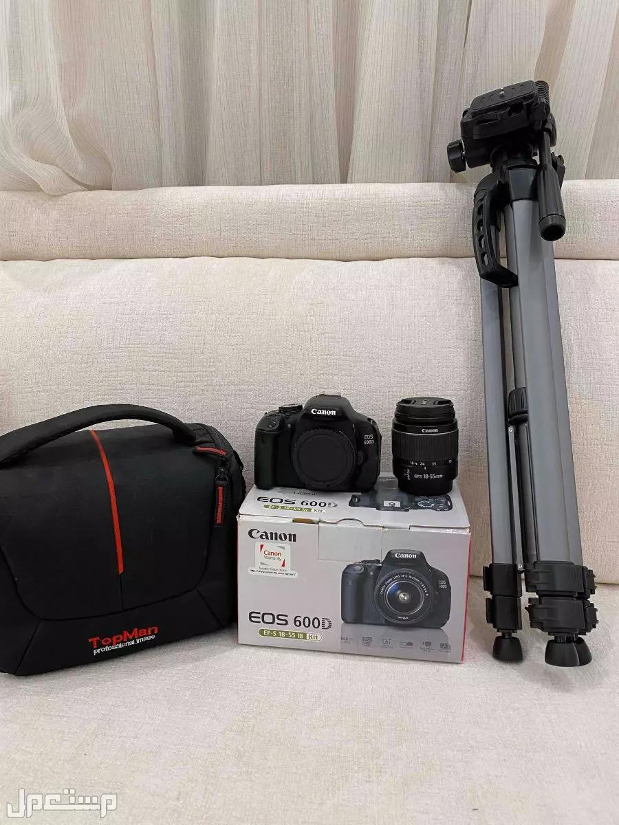 للبيع كاميرا كانون600D بسعر 950