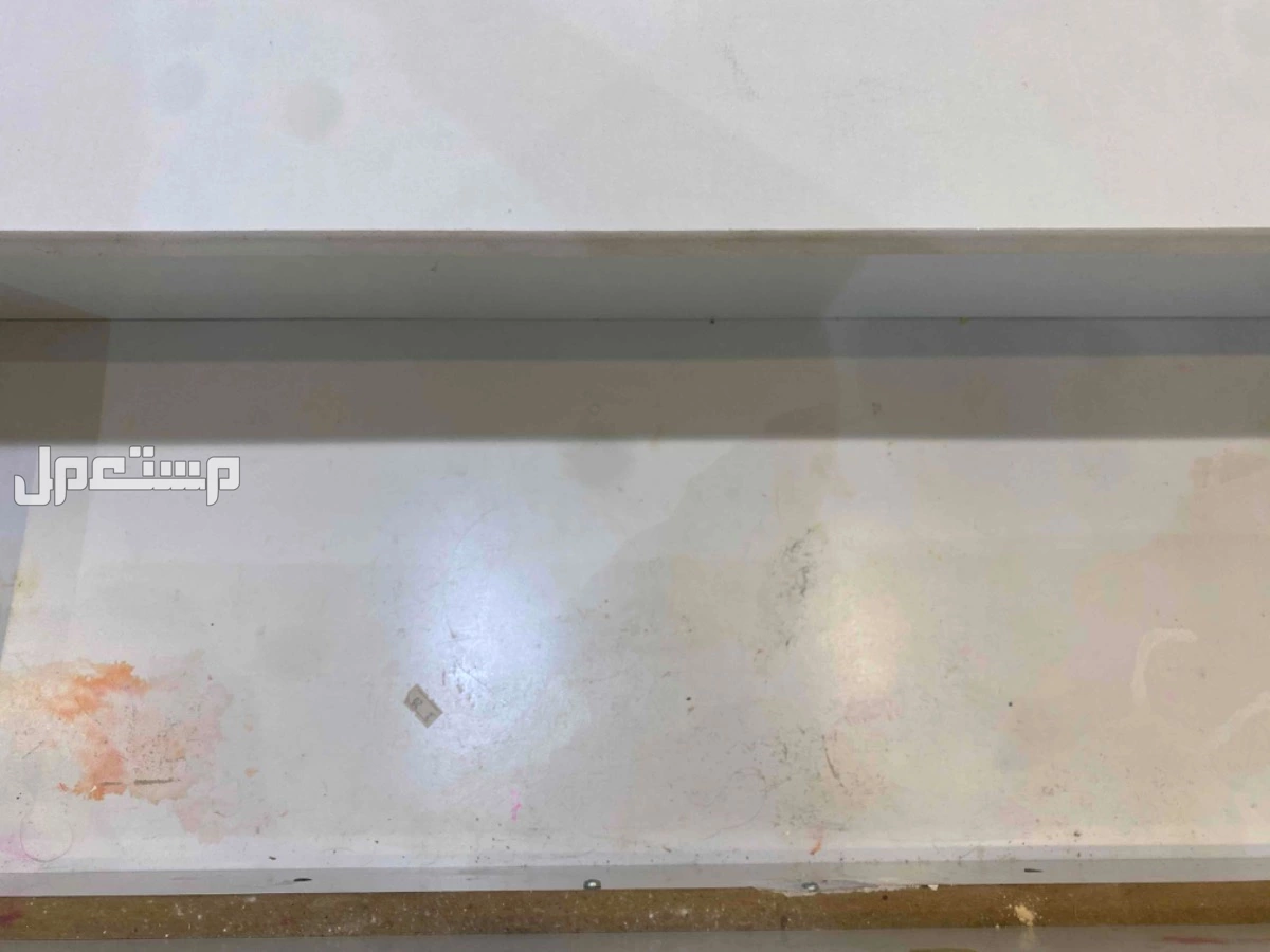 غرفه شبه جديده  في الطائف بسعر 1500 ريال سعودي