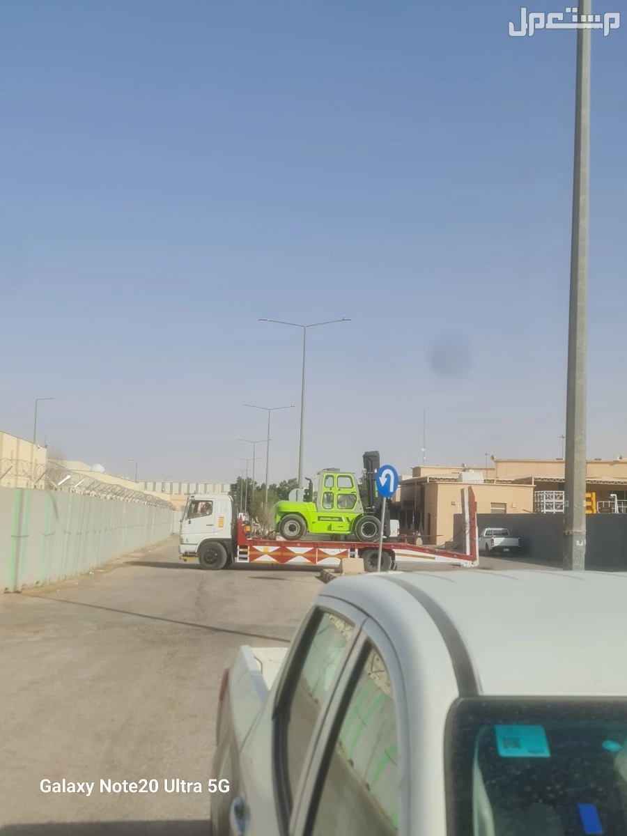 رافعات شوكيه للإيجار 2025 الرياض