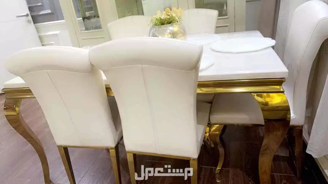 طاوله طعام مع دولاب   في الرياض بسعر 4500 ريال سعودي