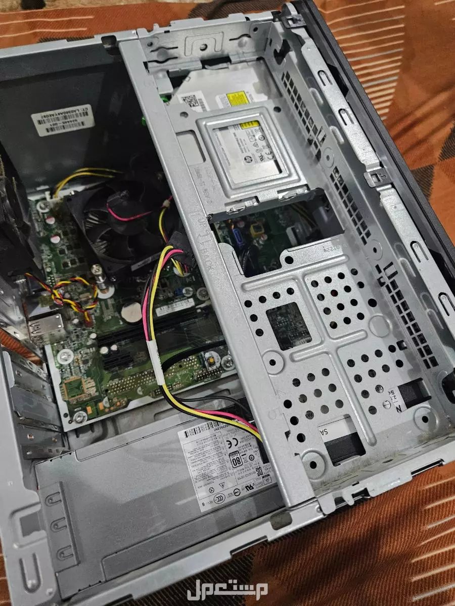 كمبيوتر HP مكتبي ممتاز بسعر 650 قابل للتفاوض