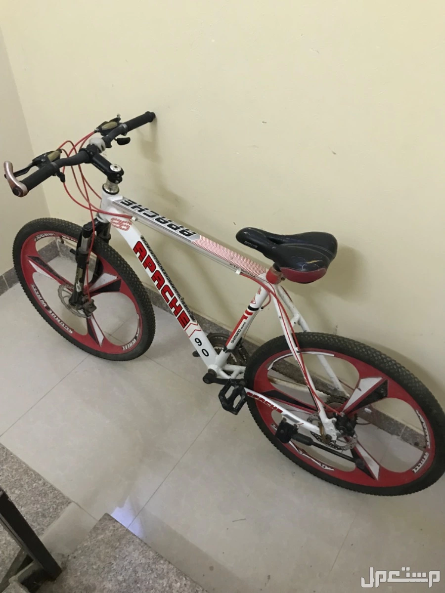 للبيع سيكل اباتشي مقاس 26 بسعر 400 ريال في الرياض حي طويق