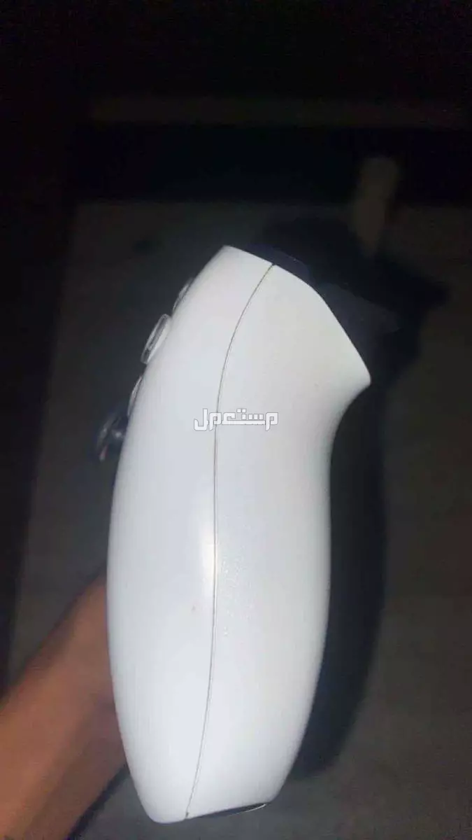 يد سوني 5 للبيع للتواصل