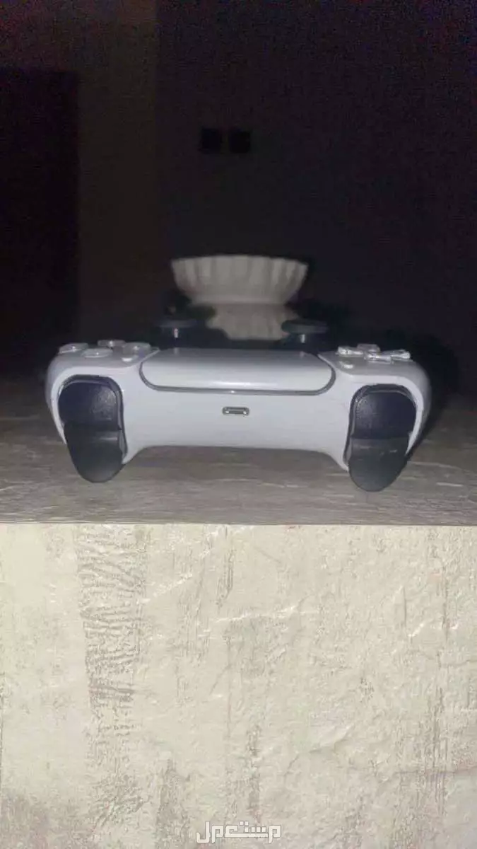 يد سوني 5 للبيع للتواصل