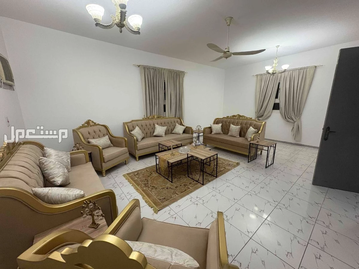 كنب ضيوف جديد حي الخاالدية الرياض في الرياض بسعر ألفين ريال سعودي