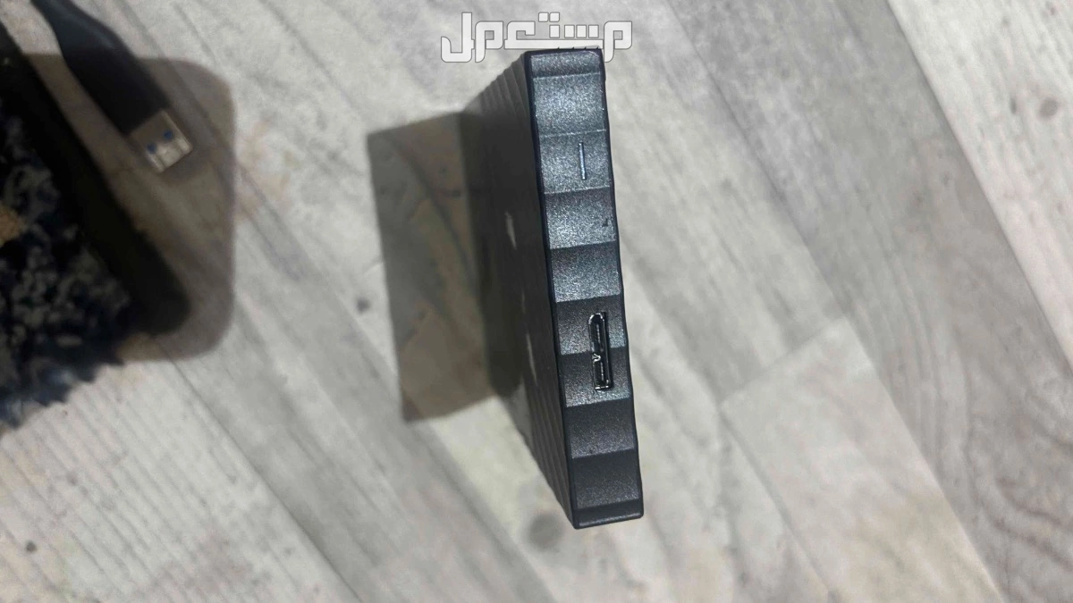 سوني فور سلم السوم وصل 300 بدون هارديسك