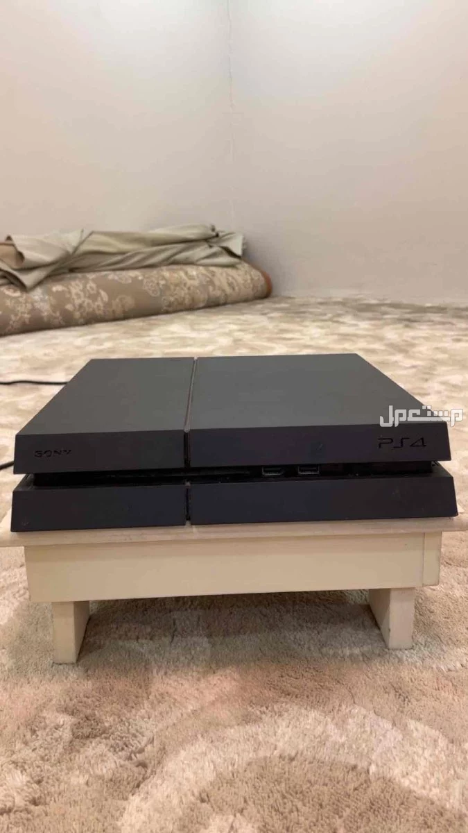 للبيع سوني 4 نسخه سليم نظيف في الدمام بسعر 400 ريال سعودي