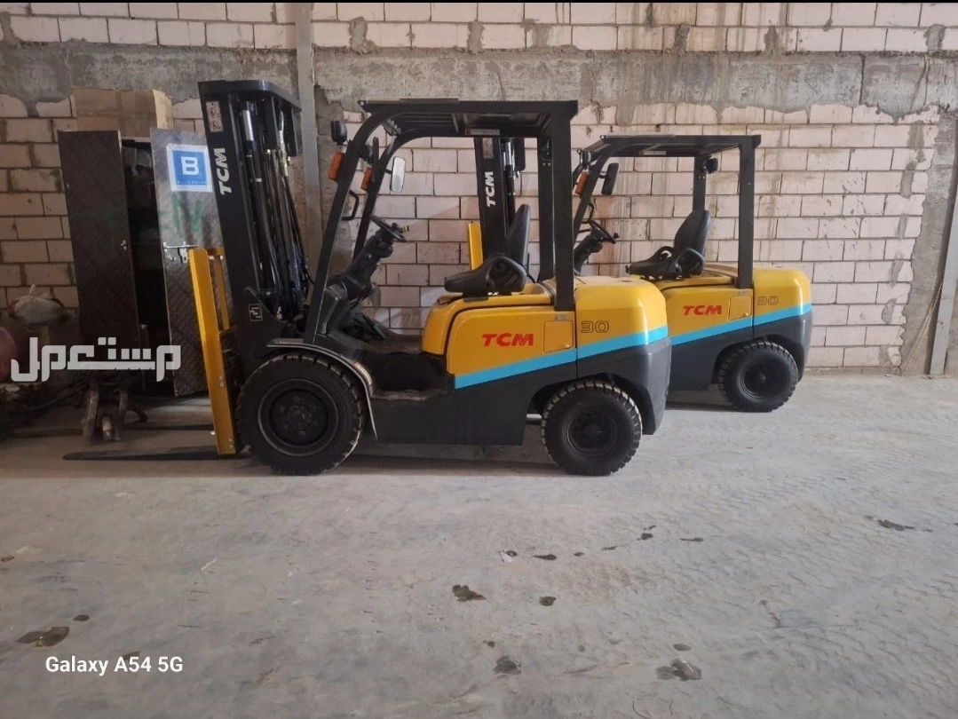 سيزر لفت مان لفت رافعات شوكية للإيجار المدينة المنورة
