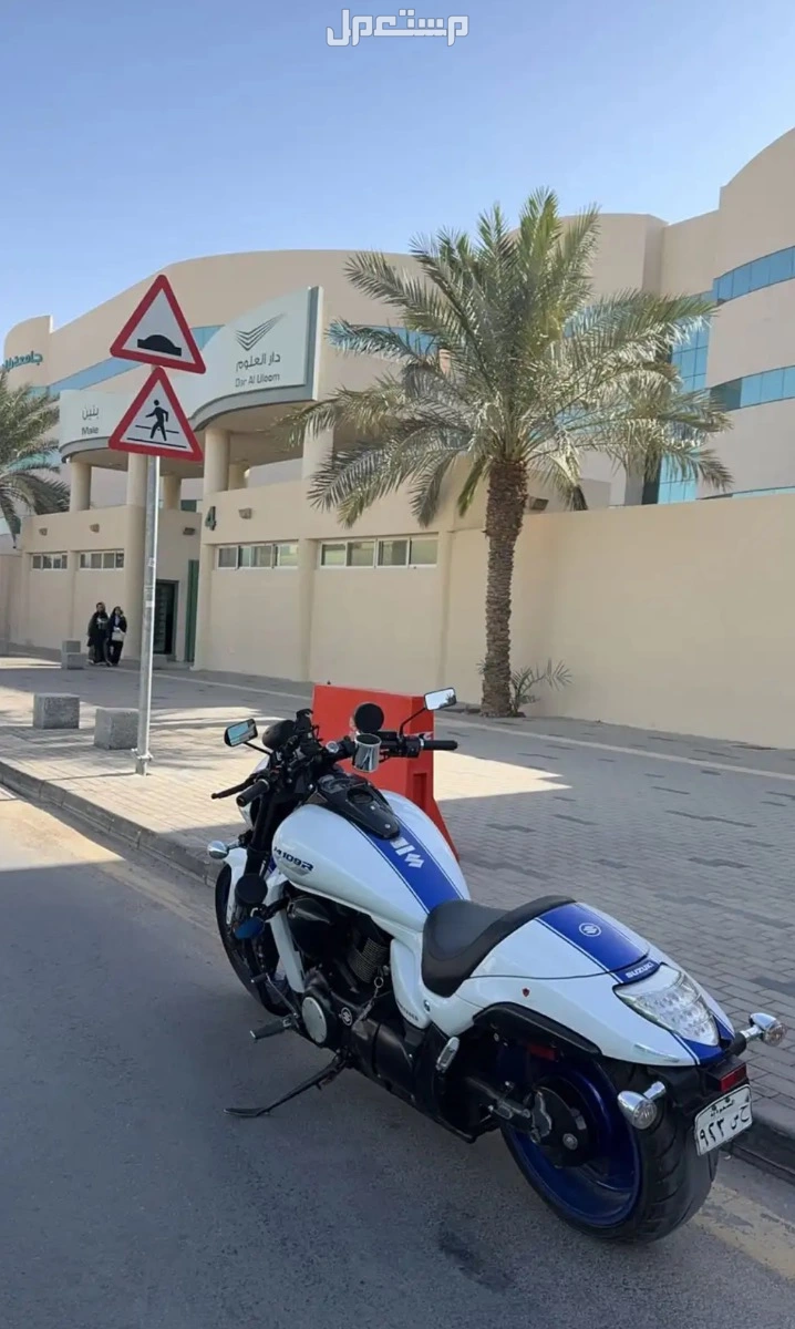 للبيع دباب سزوكي بوليفارد M109r