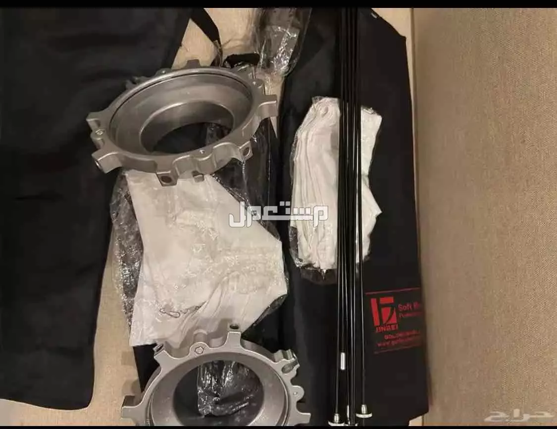 2 سوفت بوكس شركة جينبي على سوم في جدة بسعر 200 ريال سعودي