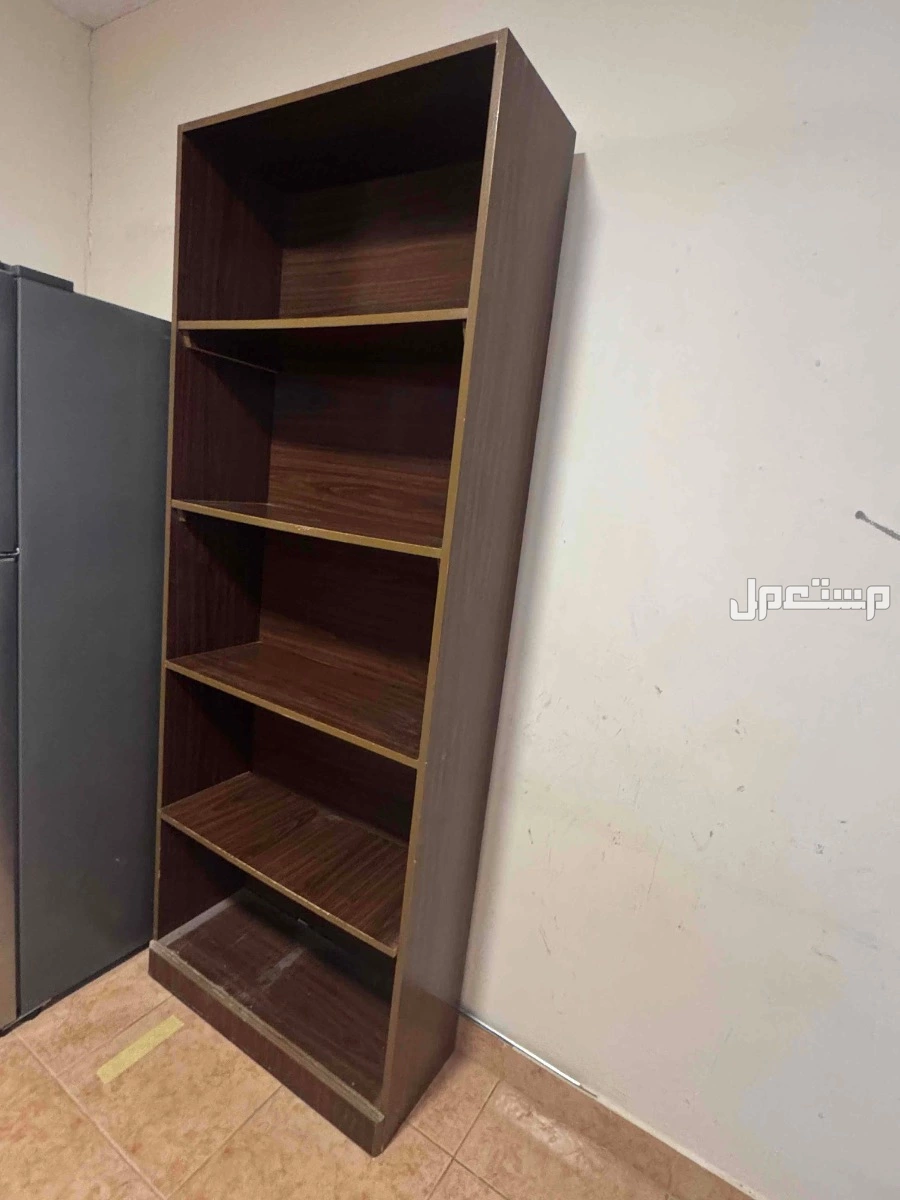 غسالة و سرير و دولاب للبيع في الرياض العليا
