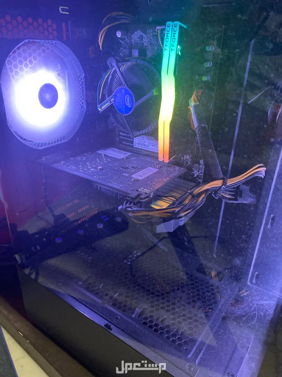 pc  ماركة فرست بلاير في المدينة المنورة بسعر ألف ريال سعودي