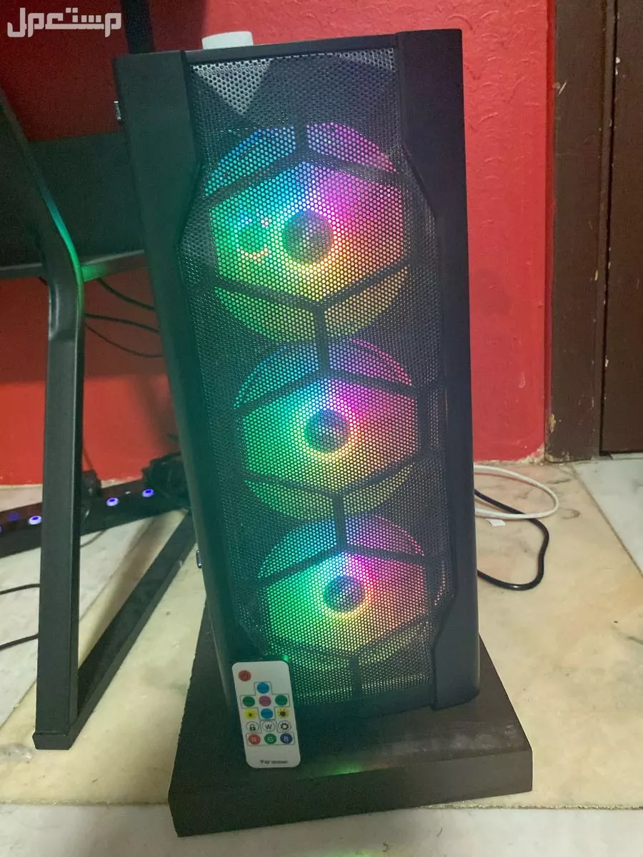 pc  ماركة فرست بلاير في المدينة المنورة بسعر ألف ريال سعودي