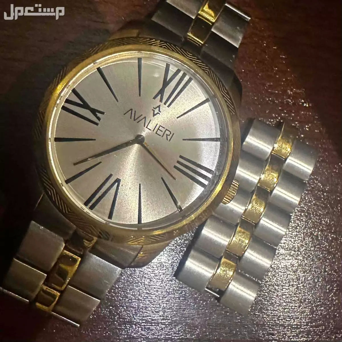 ساعه يد  في الطائف بسعر 250 ريال سعودي
