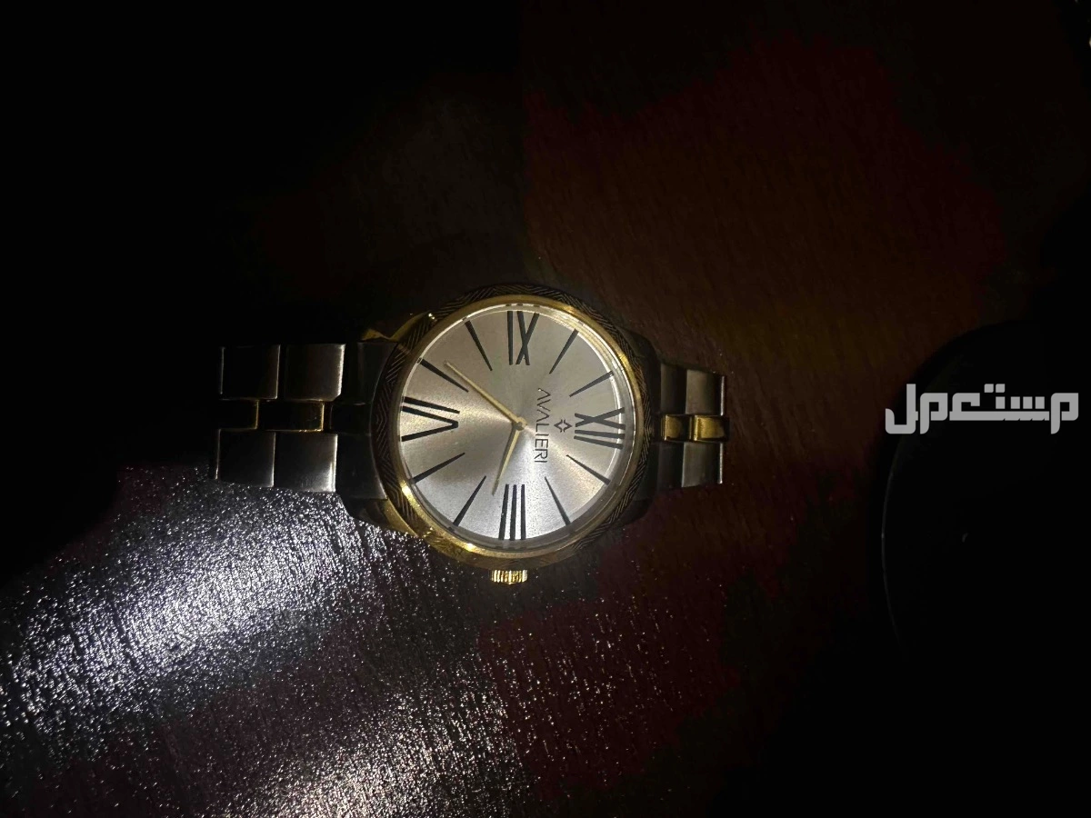 ساعه يد  في الطائف بسعر 250 ريال سعودي