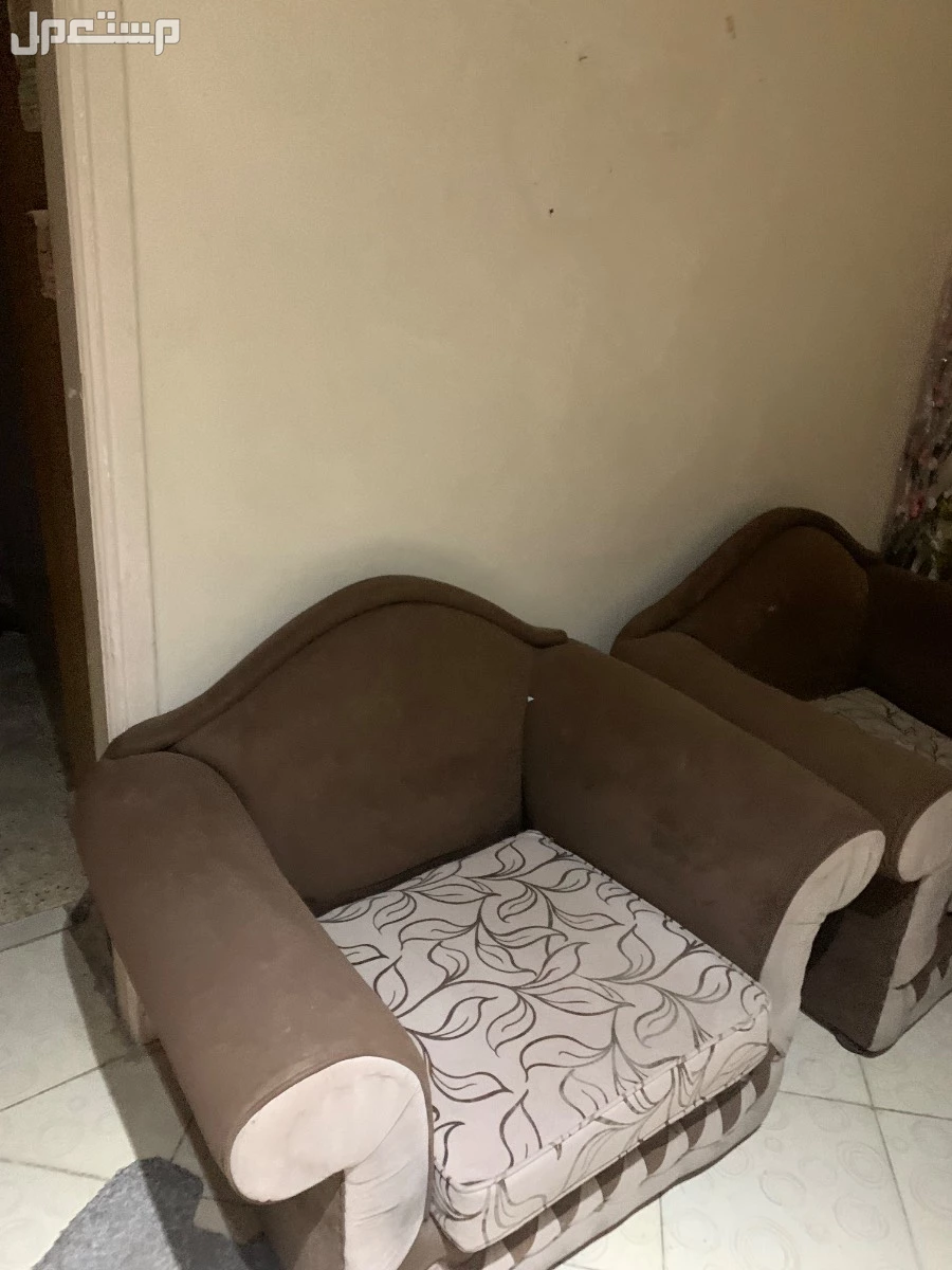 اثاث منزلي للبيع في زهراء مدينة نصر بسعر مناسب لسرعه البيع السعر 3500