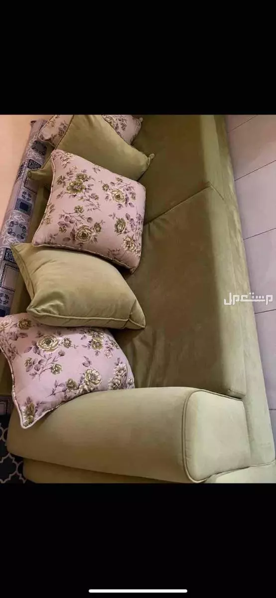 كنب مستعمل  في جدة بسعر 1300 ريال سعودي