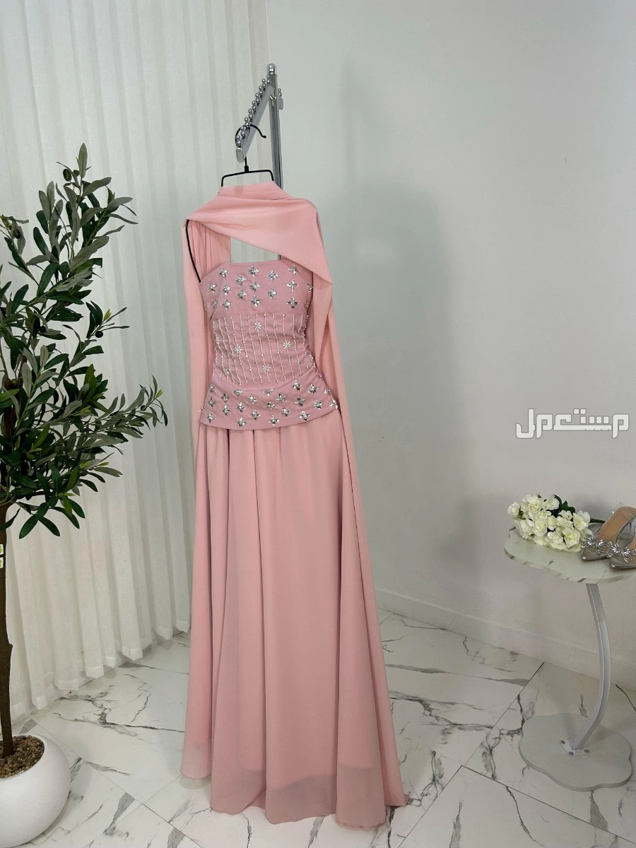 فساتين حديثة ومتنوعه لطلب ولاستفسار وتسأب 0567358943  نشحن لكافه مدن المملكة وخدمة توصيل للبيت   *المقاسات بالرقم :1.2.3.4.5.6.7  *المقاسات بل احرف:S.M.L. XL. XXL. XXXL. XXXXL   🌍موقعنا جدة