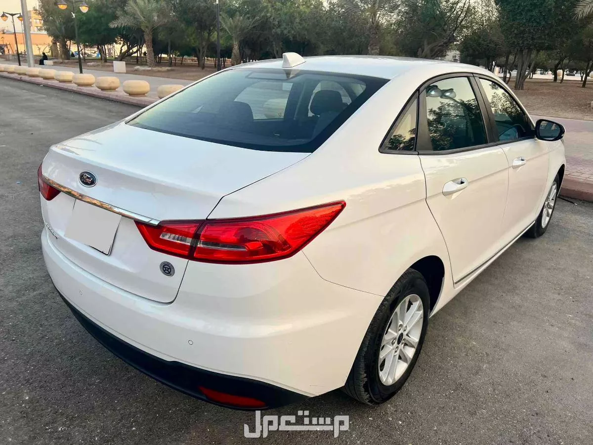 فورد اسكورت 2020 في الرياض بسعر 35 ألف ريال سعودي