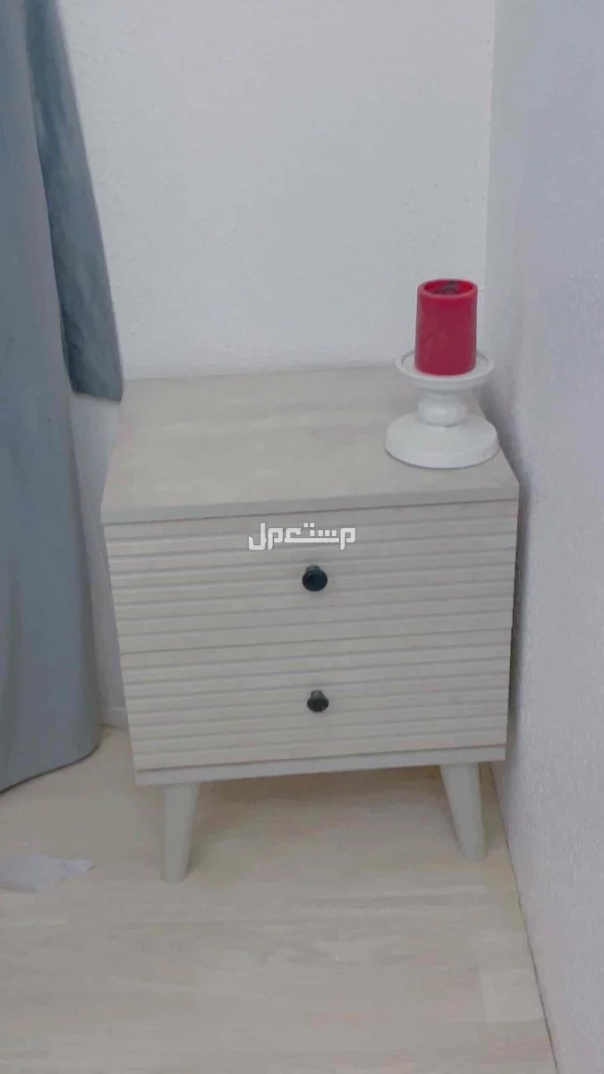 للبيع اثاث مستعمل في الرياض بسعر 1500 ريال سعودي