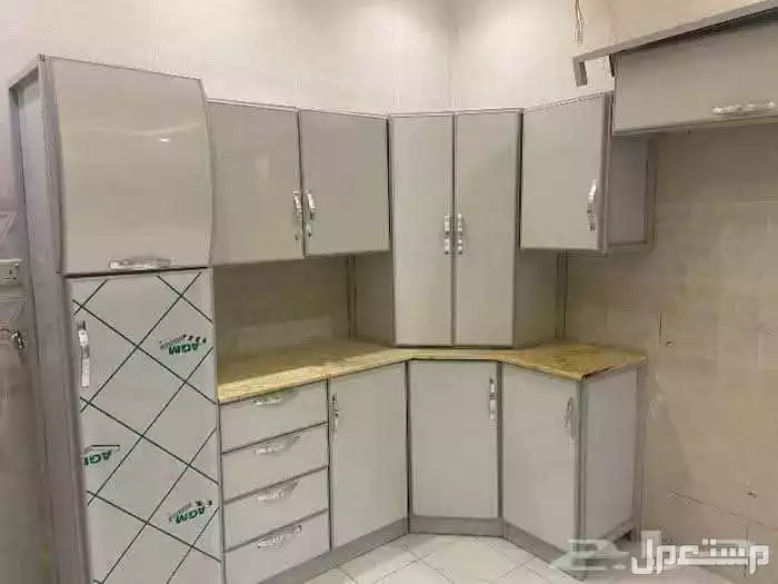 معلم مطابخ فك وتركيب جميع انواع المطابخ وغرف نوم