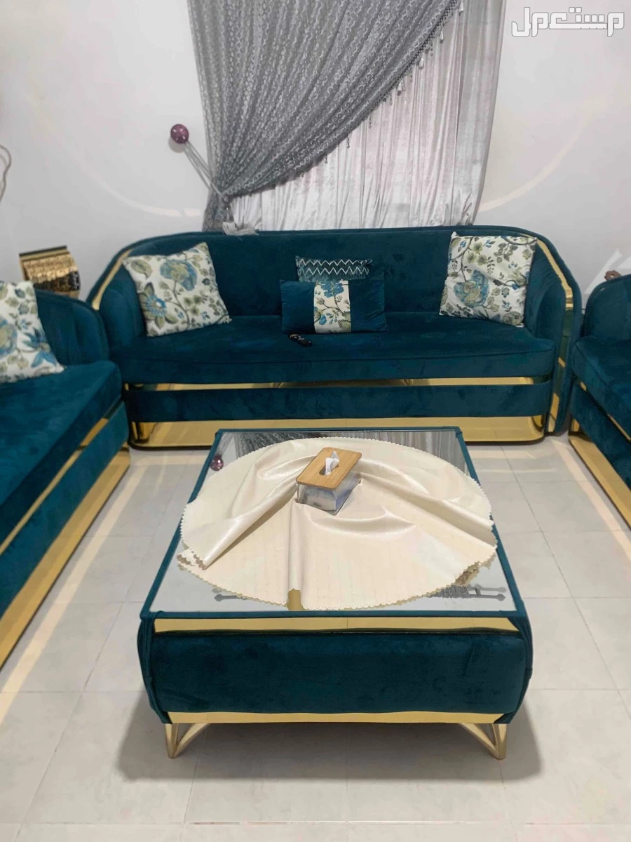للبيع طقم كنب  في جدة بسعر 1900 ريال سعودي