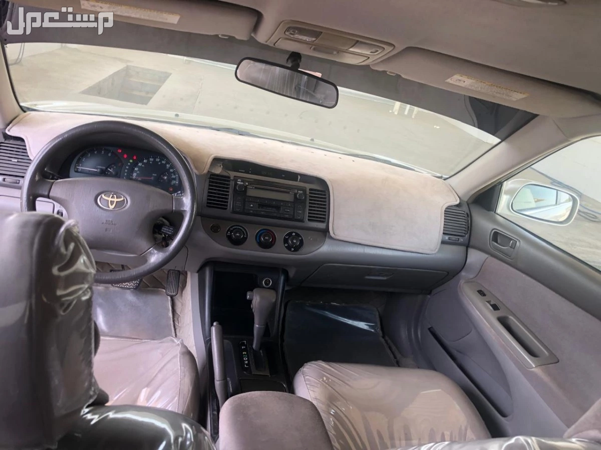 تويوتا كامري 2002 في أم القيوين بسعر 8 آلاف درهم إماراتي