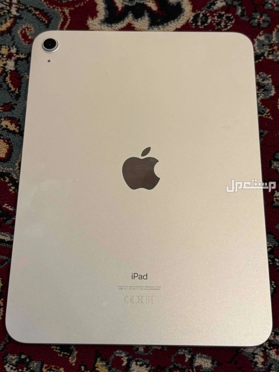 ايباد الجيل 10 نظيف جداً للبيع
