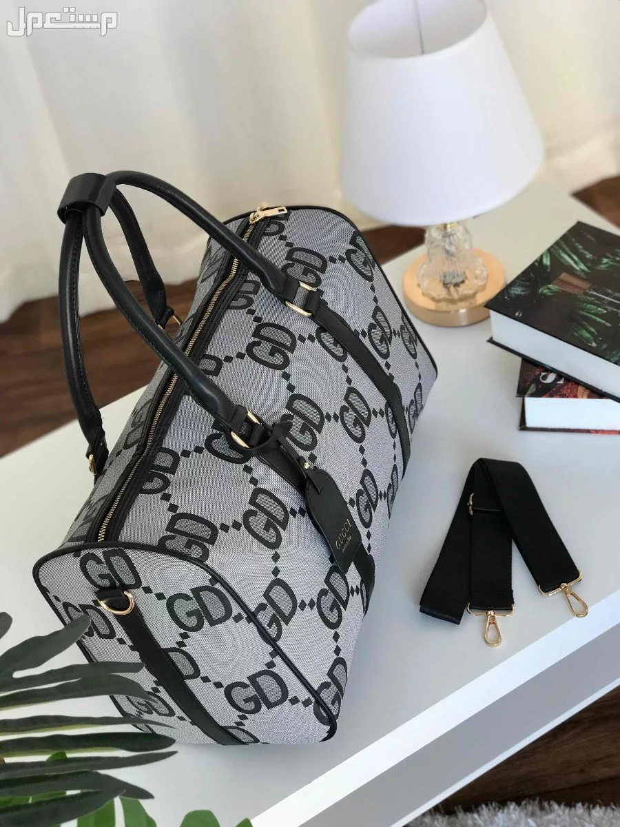 شنط سفر ماركات متنوعة حجمين ماستر كوالتي
