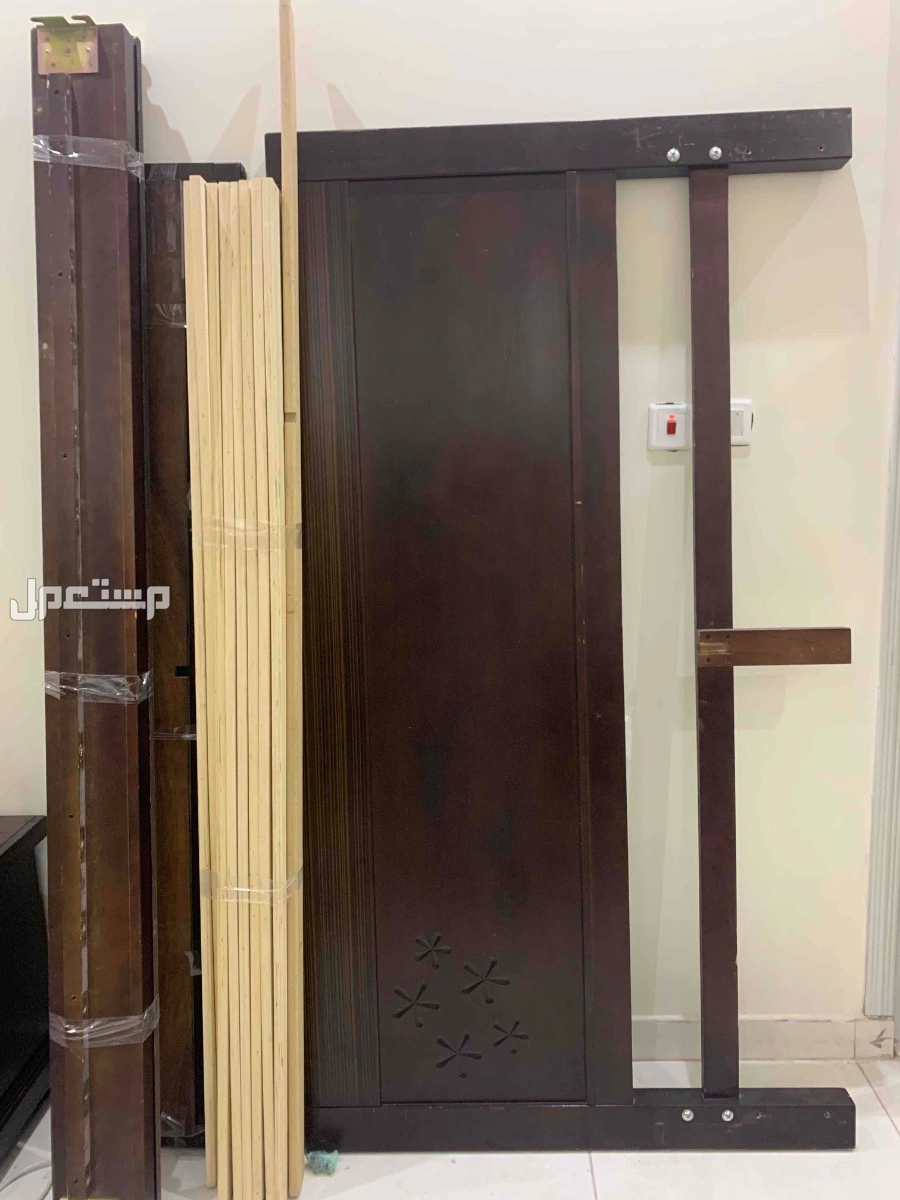 سرير زوجي حجم كنج مع درجين تحتيين كبار Bed Frame king size السرير مفكك