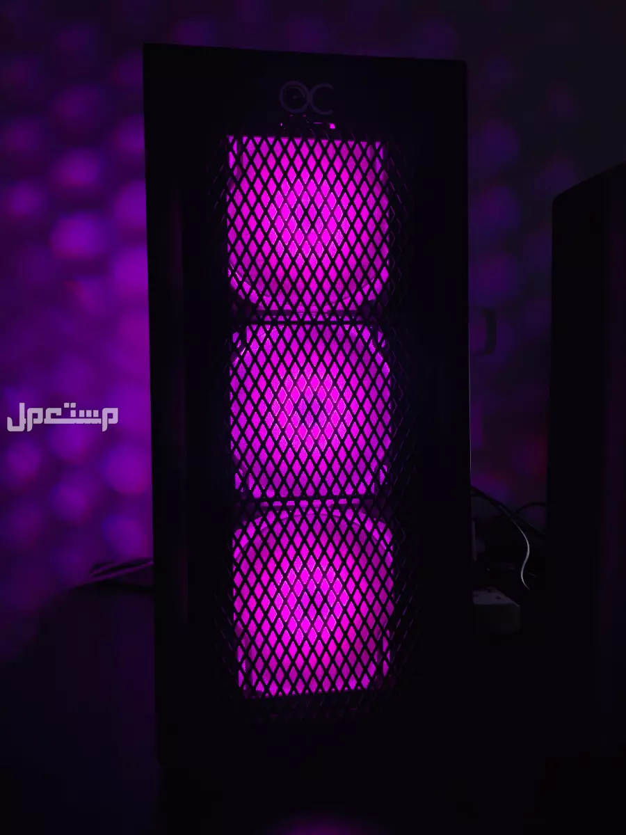 pc بيسي قيمنق بيع مستعجل ب 2650 مع ماوس وكيبورد