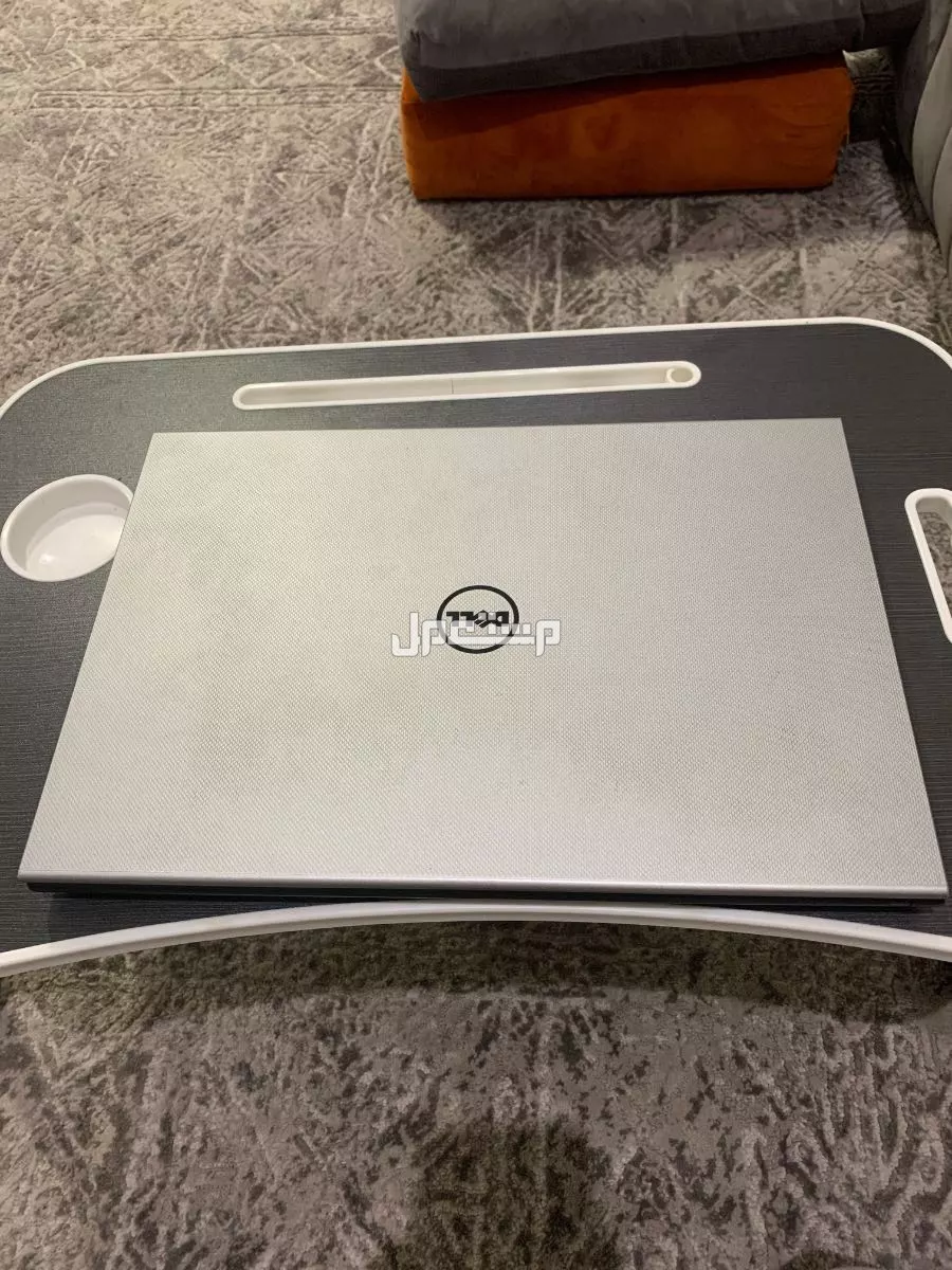 للبيع لاب توب من شركة Dell بسعر 700 ريال في مدينة خميس مشيط او ابها