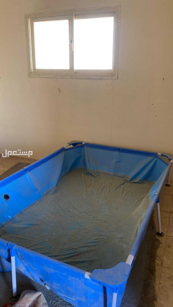 اثاث مستعمل  غساله ثلاجه مسبح في البكيرية بسعر 800 ريال سعودي