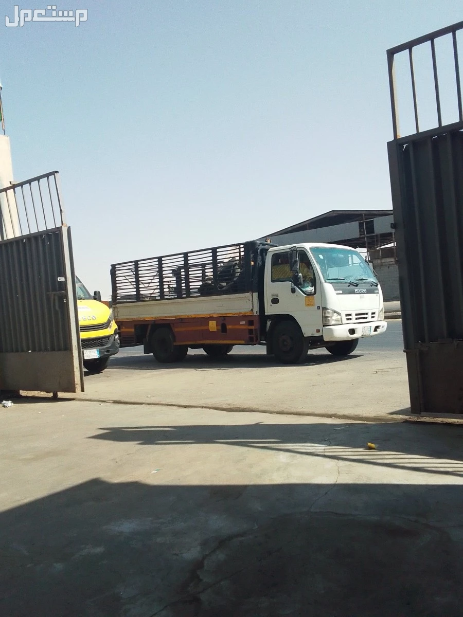 دينا طش اثاث القديم بالرياض 0507019022 با حي النسيم بالرياض