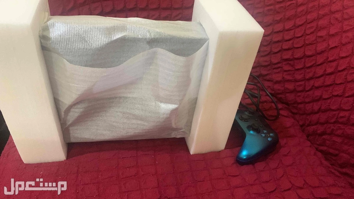 ‏بلاي ستيشن Xbox نظيف يد واحدة مع أغراضه وكرتون وأسلاك 🔌🔌🔌🔌🔌
