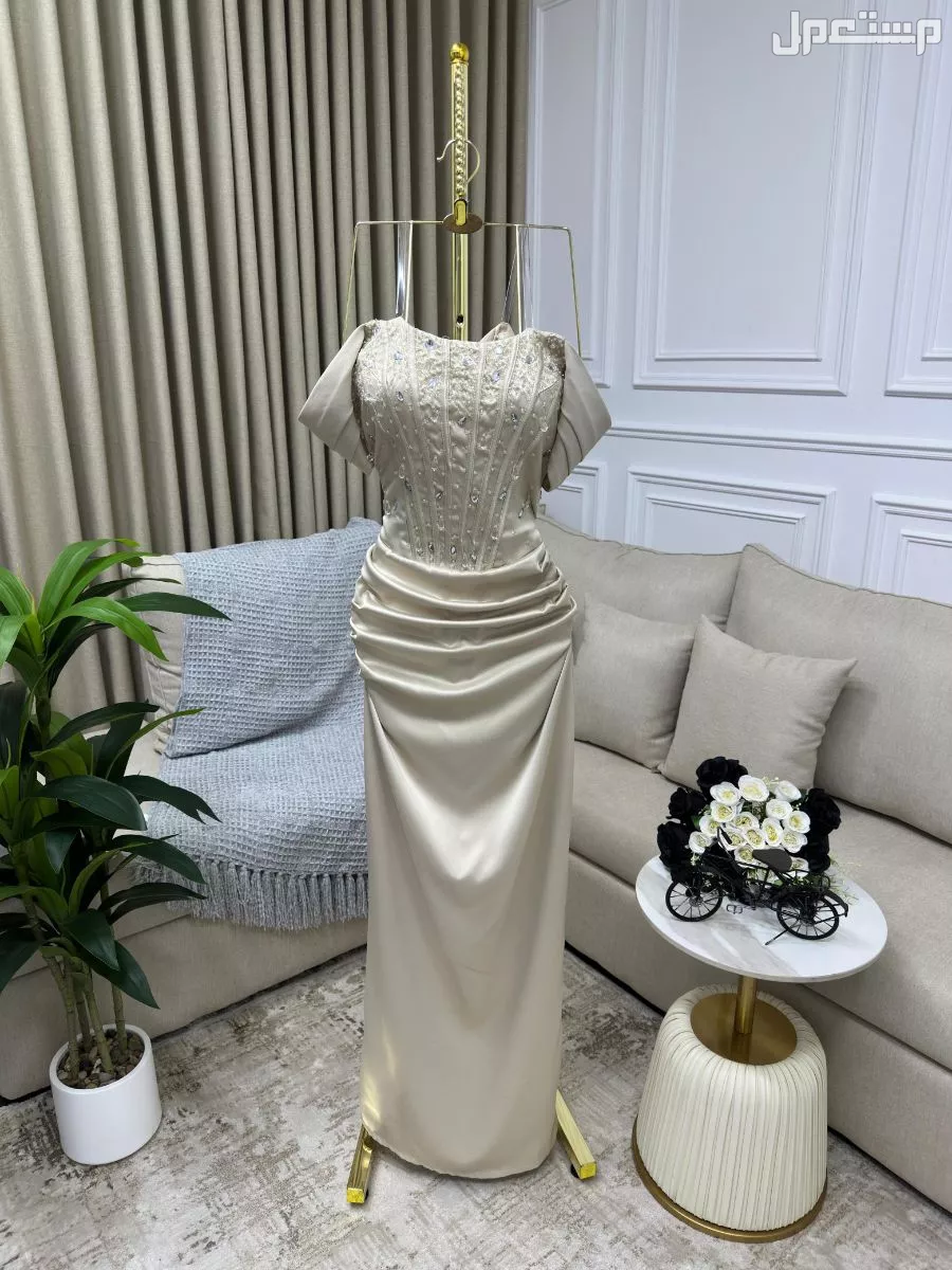 فساتين حديثة ومتنوعه لطلب ولاستفسار وتسأب 0567358943  نشحن لكافه مدن المملكة وخدمة توصيل للبيت   *المقاسات بالرقم :1.2.3.4.5.6.7  *المقاسات بل احرف:S.M.L. XL. XXL. XXXL. XXXXL   🌍موقعنا جدة