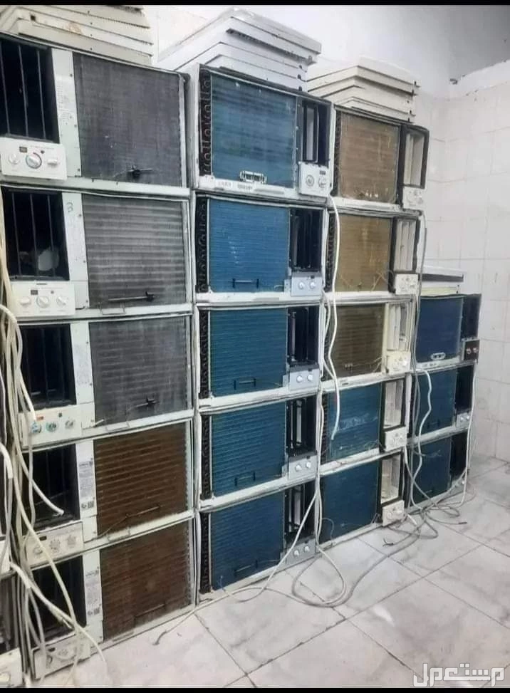 للبيع مكيفات شباك شبه جديد  ممتازه