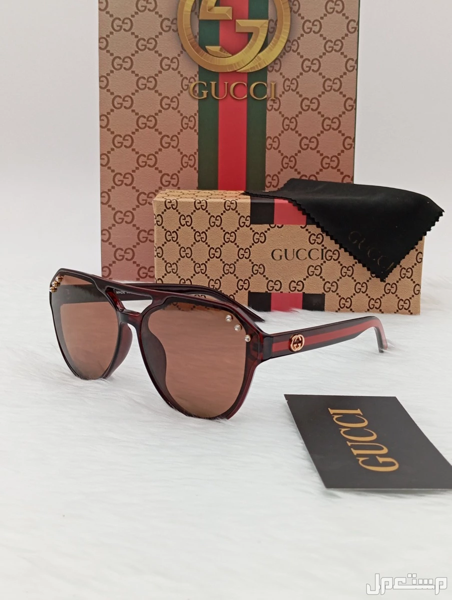 نظارات شمسية من ماركه قوتشي  مع جميع الملحقات السعر 100 ريال