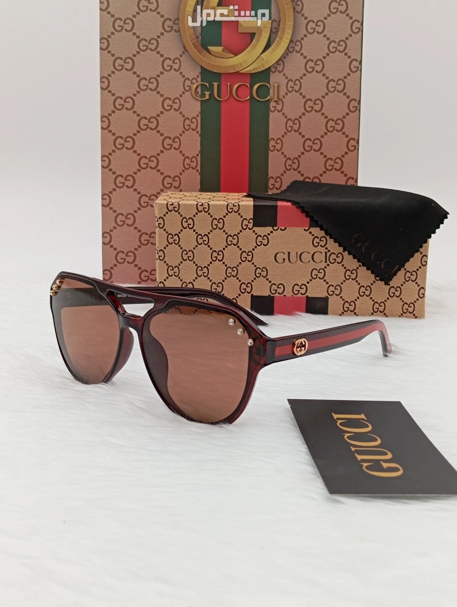 نظارات شمسية من ماركه قوتشي  مع جميع الملحقات السعر 110 ريال