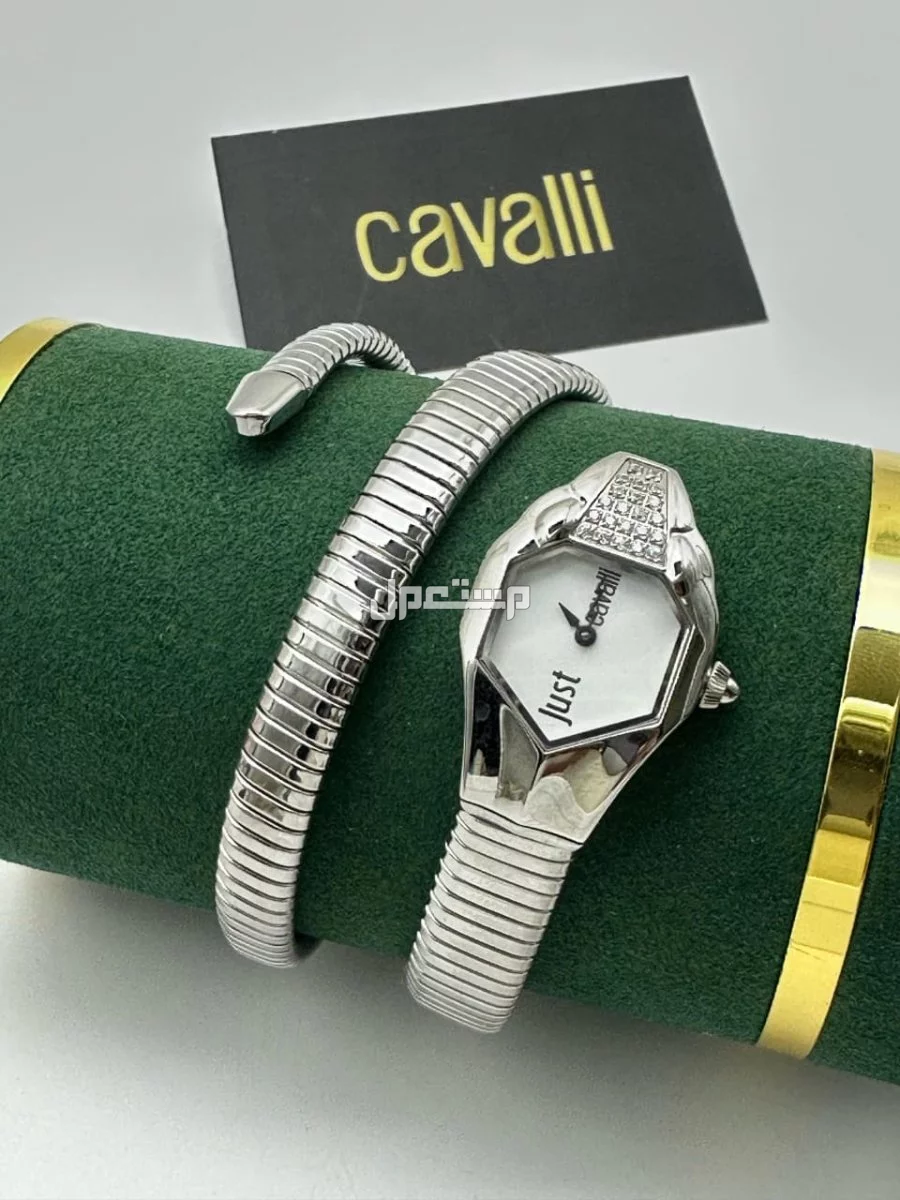 ساعات___ نسائي ..  جديده من جس كفالي..  مع ملحقات عاديه..   درجه اولى..     **السعر270ريال..
