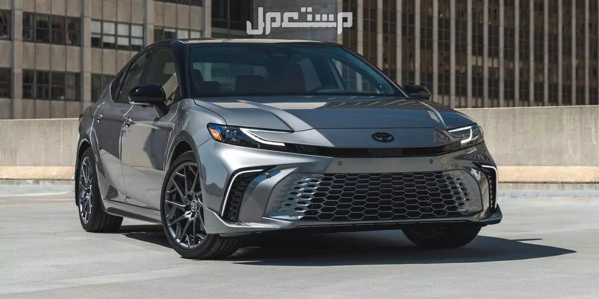 أشهر 5 سيارات عائلية مستعملة بأسعار أقل من 150 ألف ريال تويوتا كامري 2025 الجيل الجديد