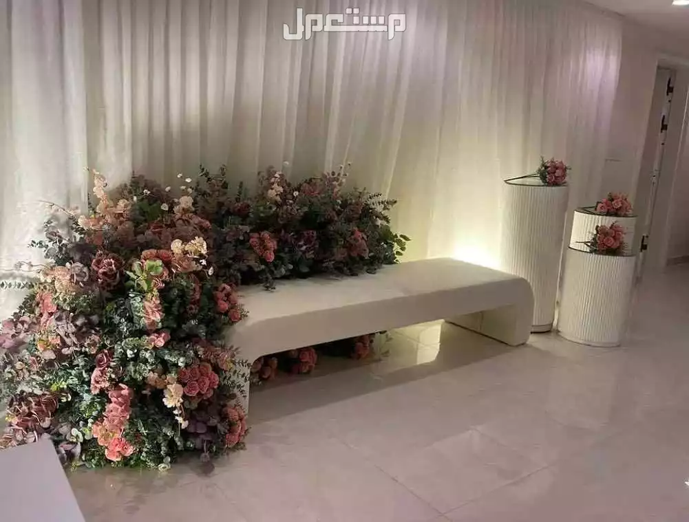 تأجير بكجات مداخل كوشه تخرج افراح ميلاد زفاف مداخل استقبال كنب طاولات طعام خيم شعبيه صوتيات صبابين قهوجين جلسات شعبيه