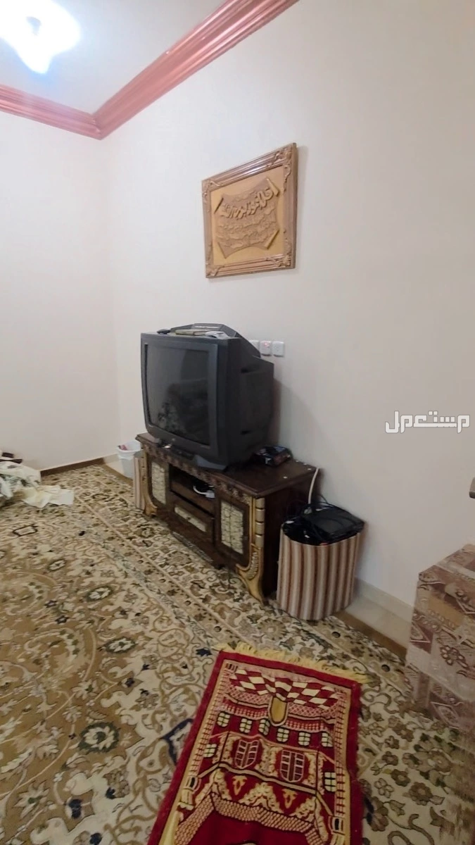 أثاث للبيع في الباحة بسعر 20 ألف ريال سعودي