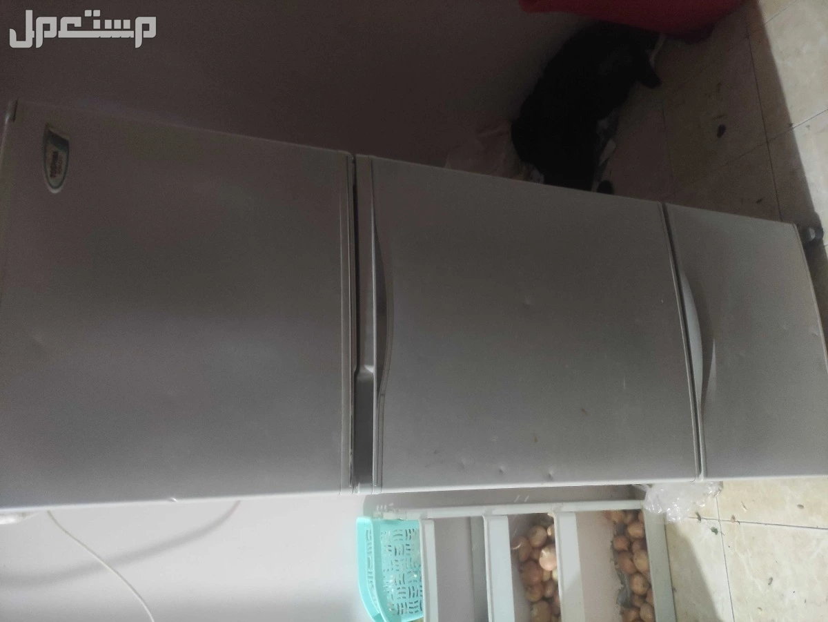 للبيع ثلاجه توشيبا 3 باب 16 قدم