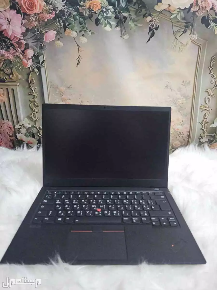 لابتوب لينوفو  x1 carbon i7 10th حالة المنتج ممتازة