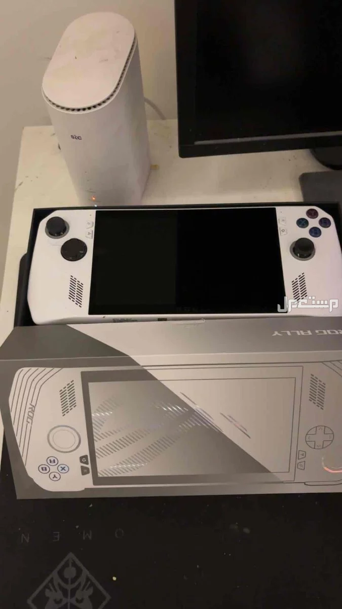 جهاز ROG Ally للبيع بالرياض بسعر 1900
